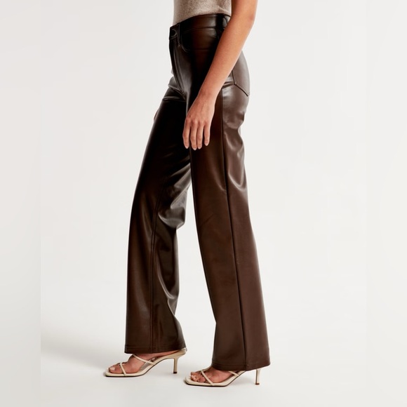 Abercrombie & Fitch - Vegan Leather 90s Relaxed Pant - Picture 6 of 7